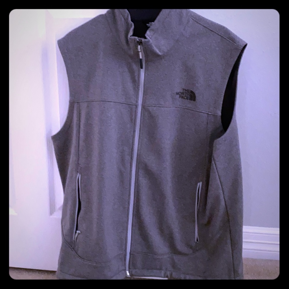 The North Face Vest. XL. High end, retails $125